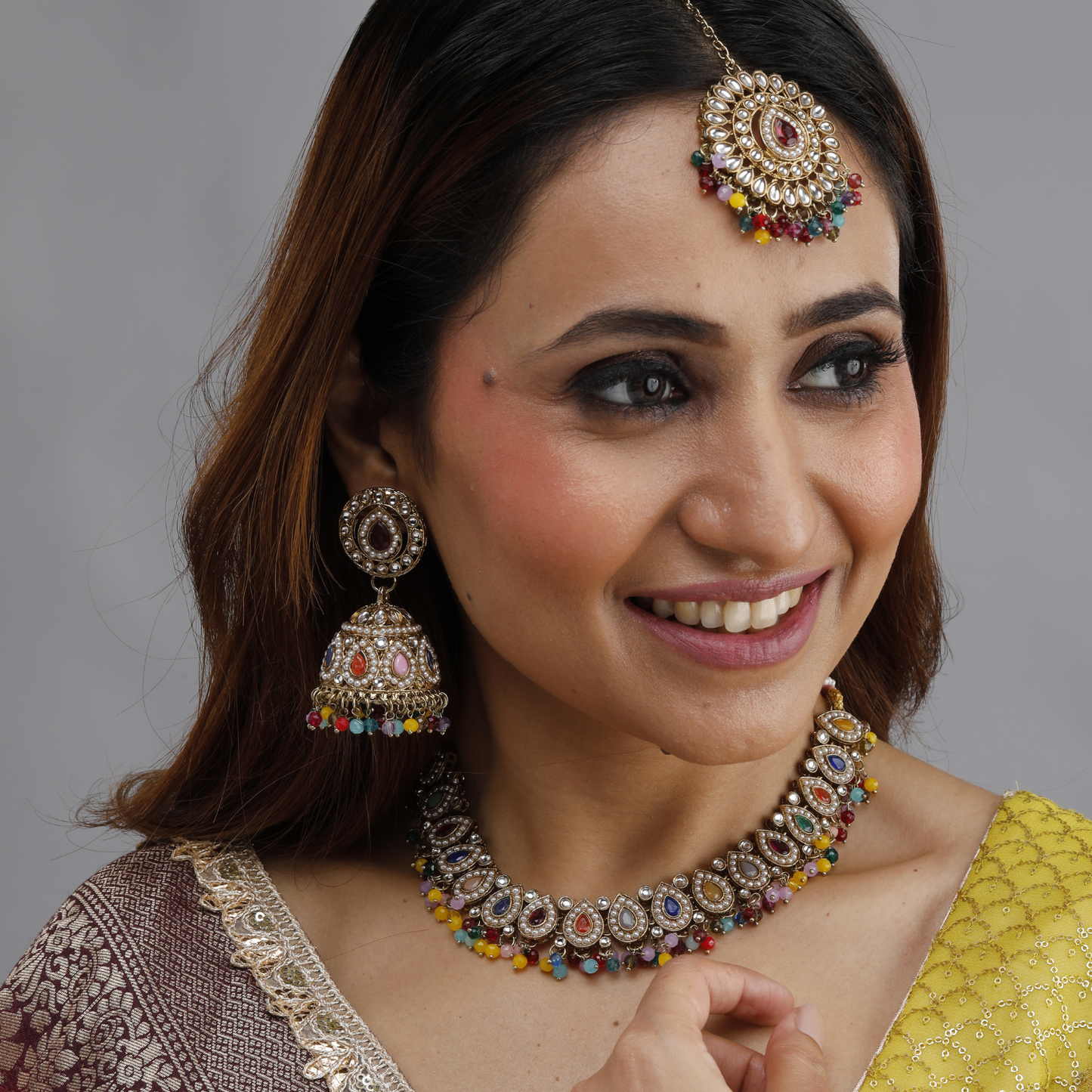 Shanaya Kundan Set