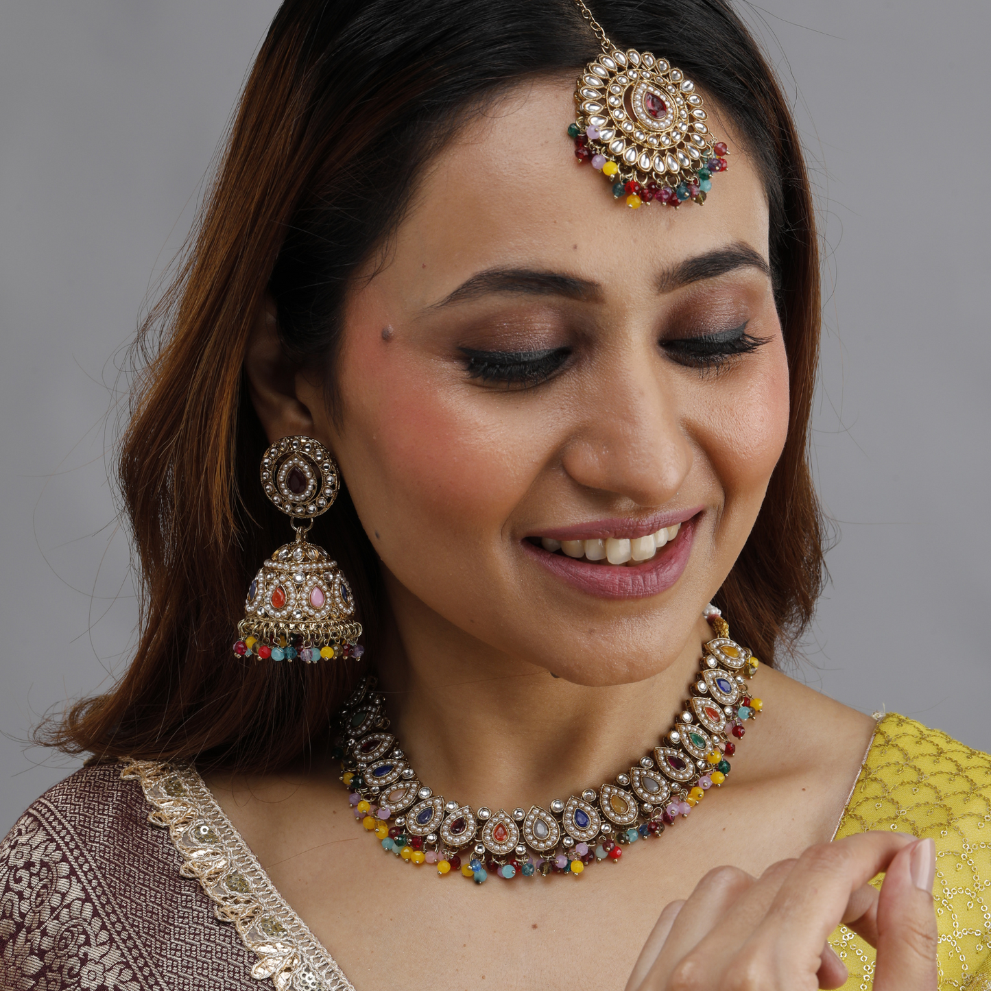 Shanaya Kundan Set