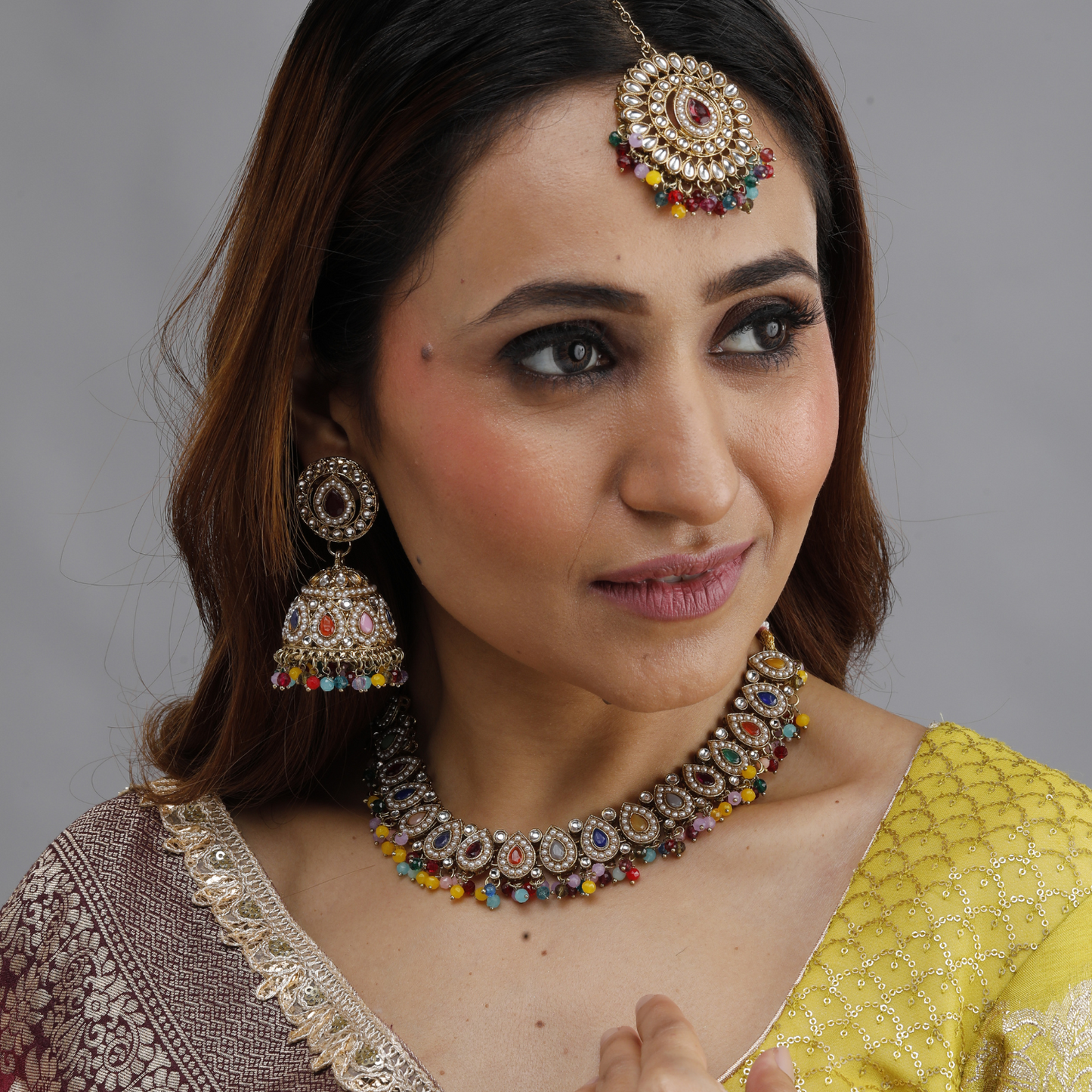 Shanaya Kundan Set