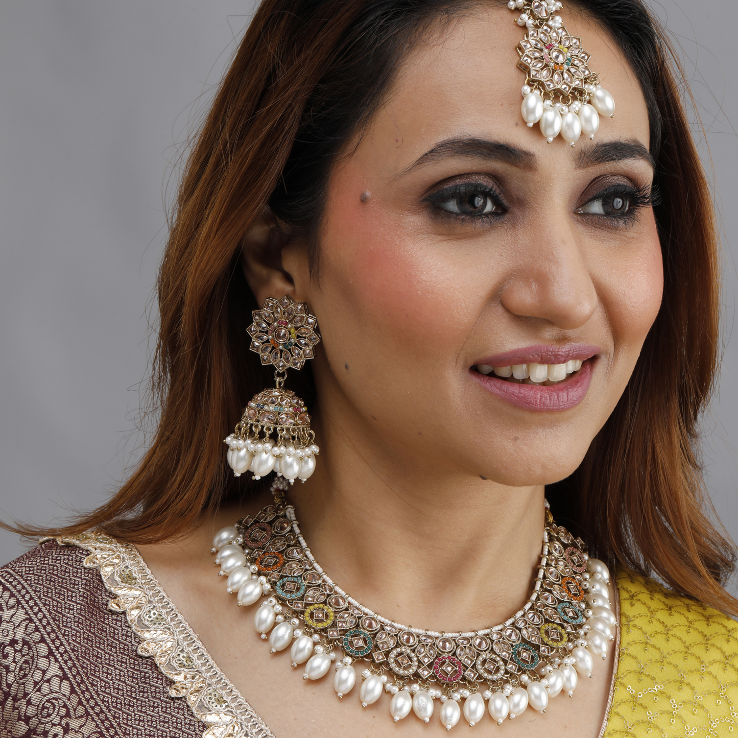 Noor-E-Rang Pearl Kundan Set