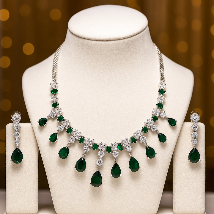 Grace Emerald Necklace Set