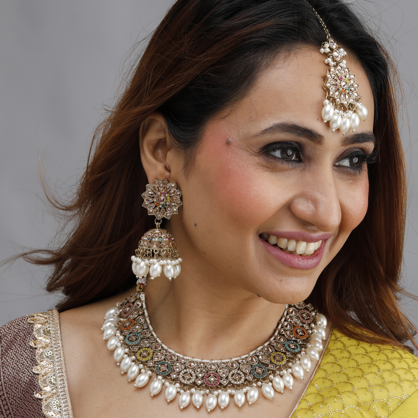 Noor-E-Rang Pearl Kundan Set