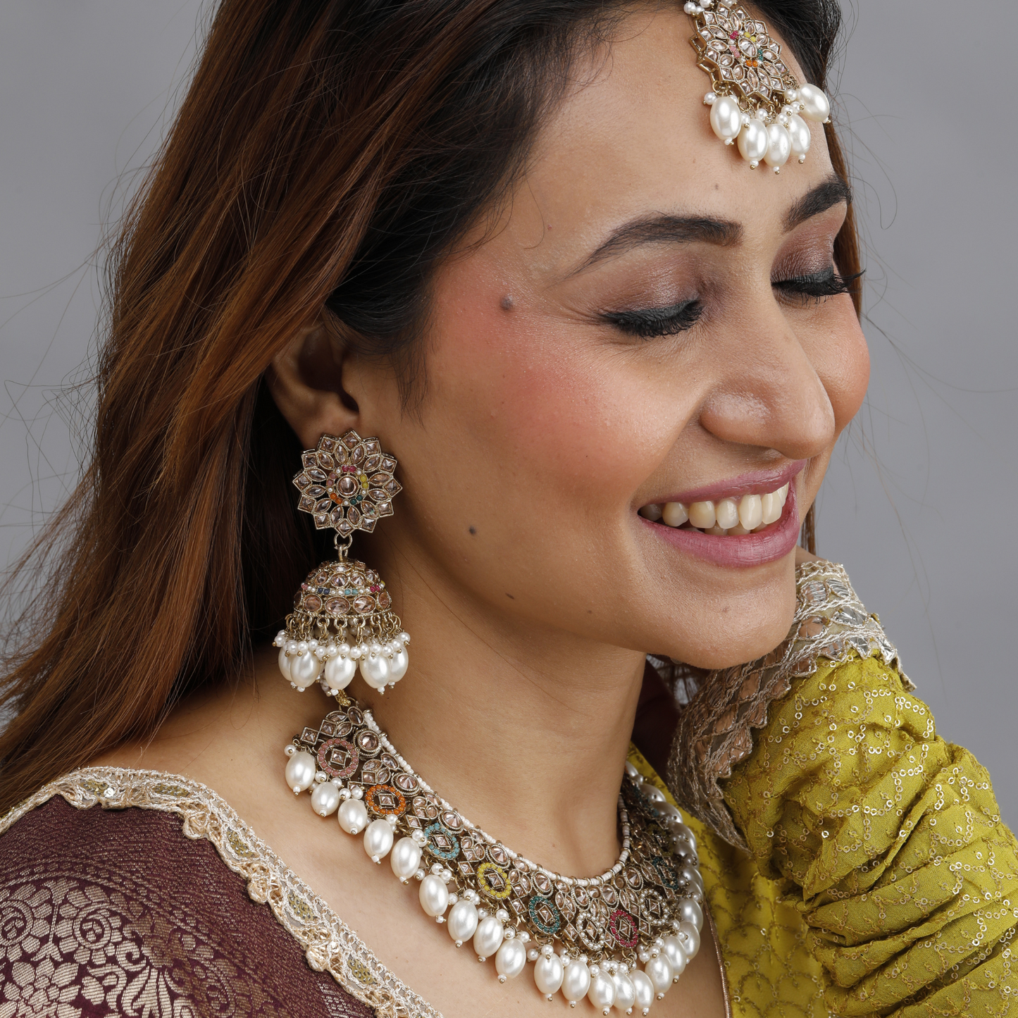 Noor-E-Rang Pearl Kundan Set