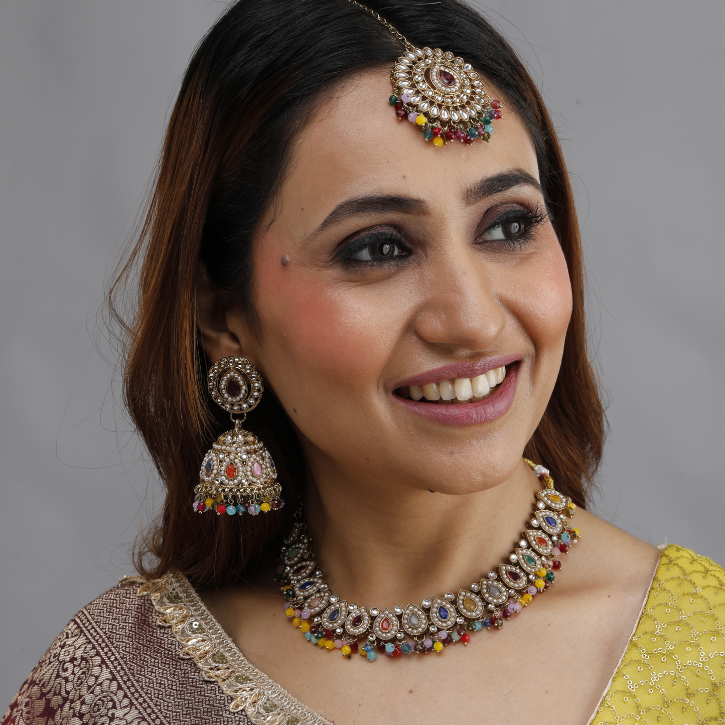 Shanaya Kundan Set
