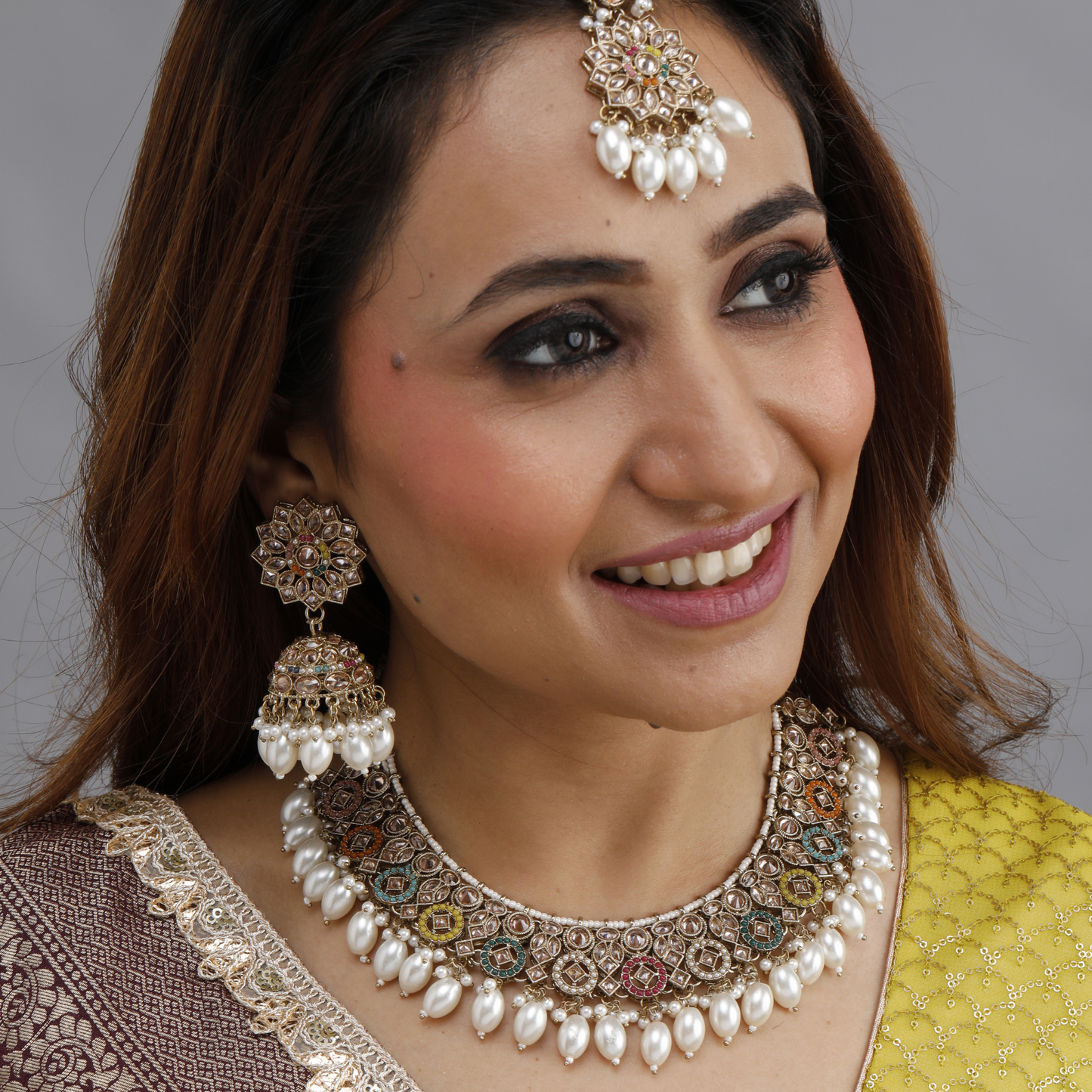 Noor-E-Rang Pearl Kundan Set