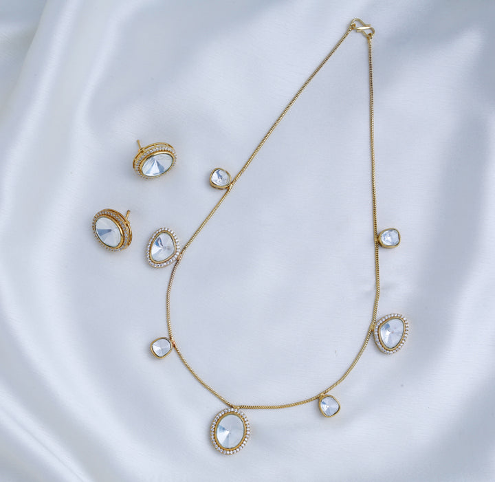 Maharani's Grace Gold Chain Hasli