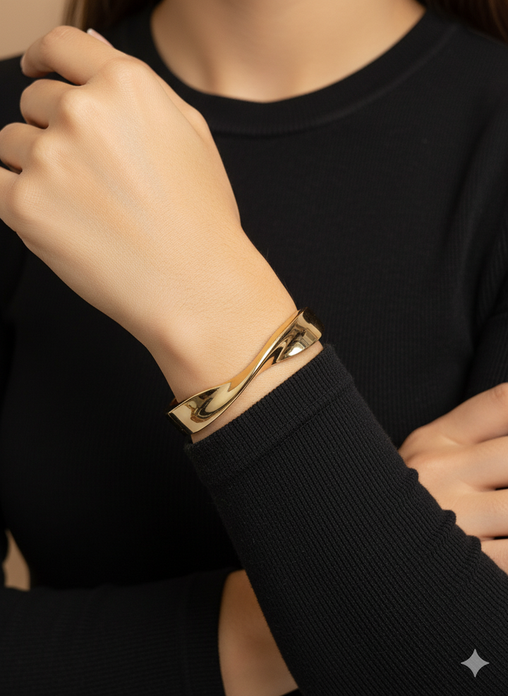 Ella Anti-tarnish Openable Bracelet