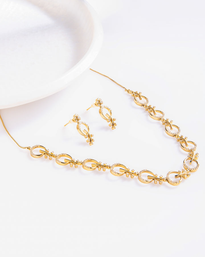 Radhika Ad Sleek Set