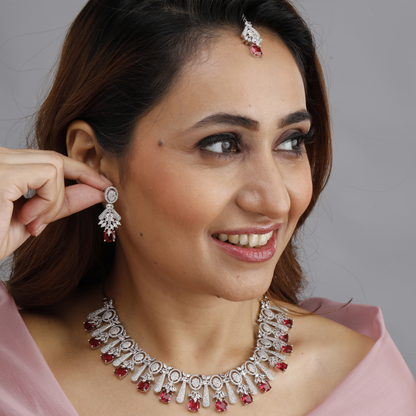 RUBY ELEGANT NECKLACE