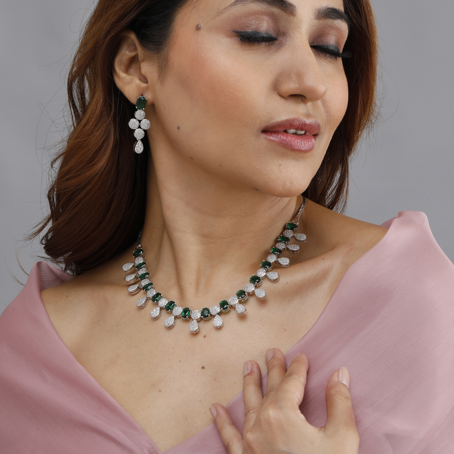 Regal Drop Necklace Set