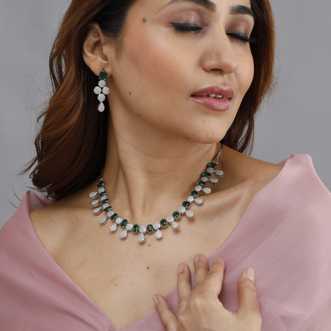 Regal Drop Necklace Set