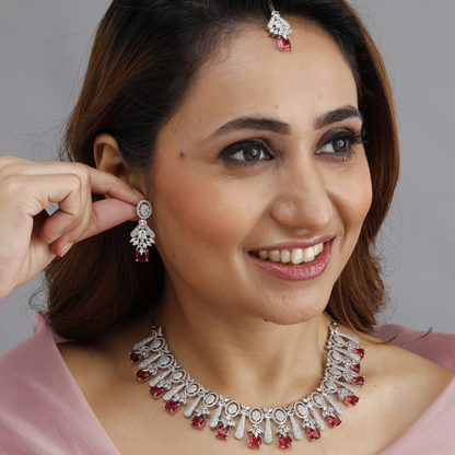RUBY ELEGANT NECKLACE