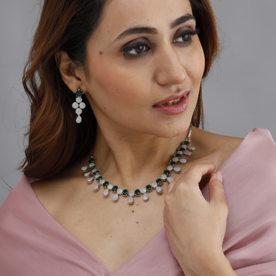 Regal Drop Necklace Set