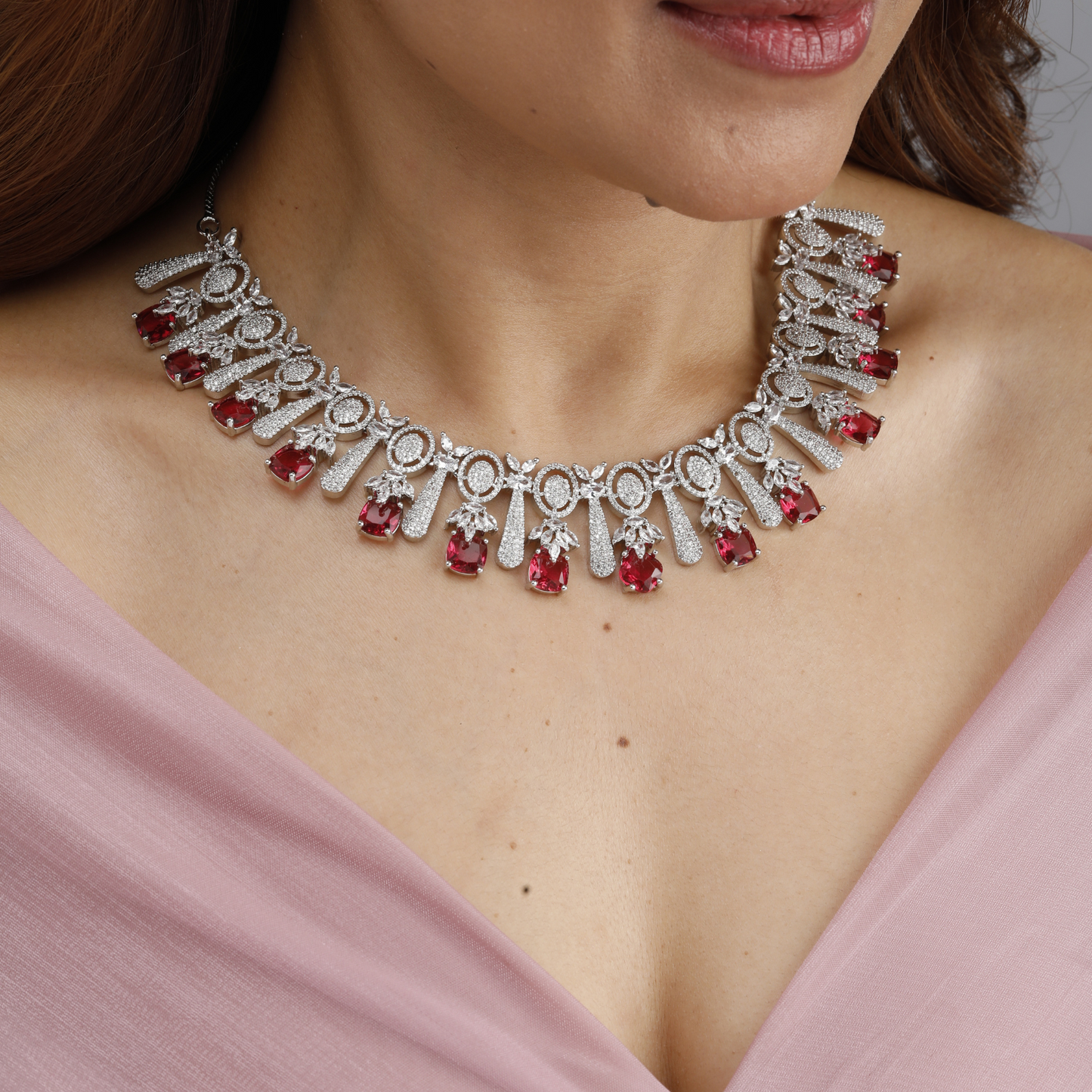 RUBY ELEGANT NECKLACE
