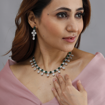 Regal Drop Necklace Set