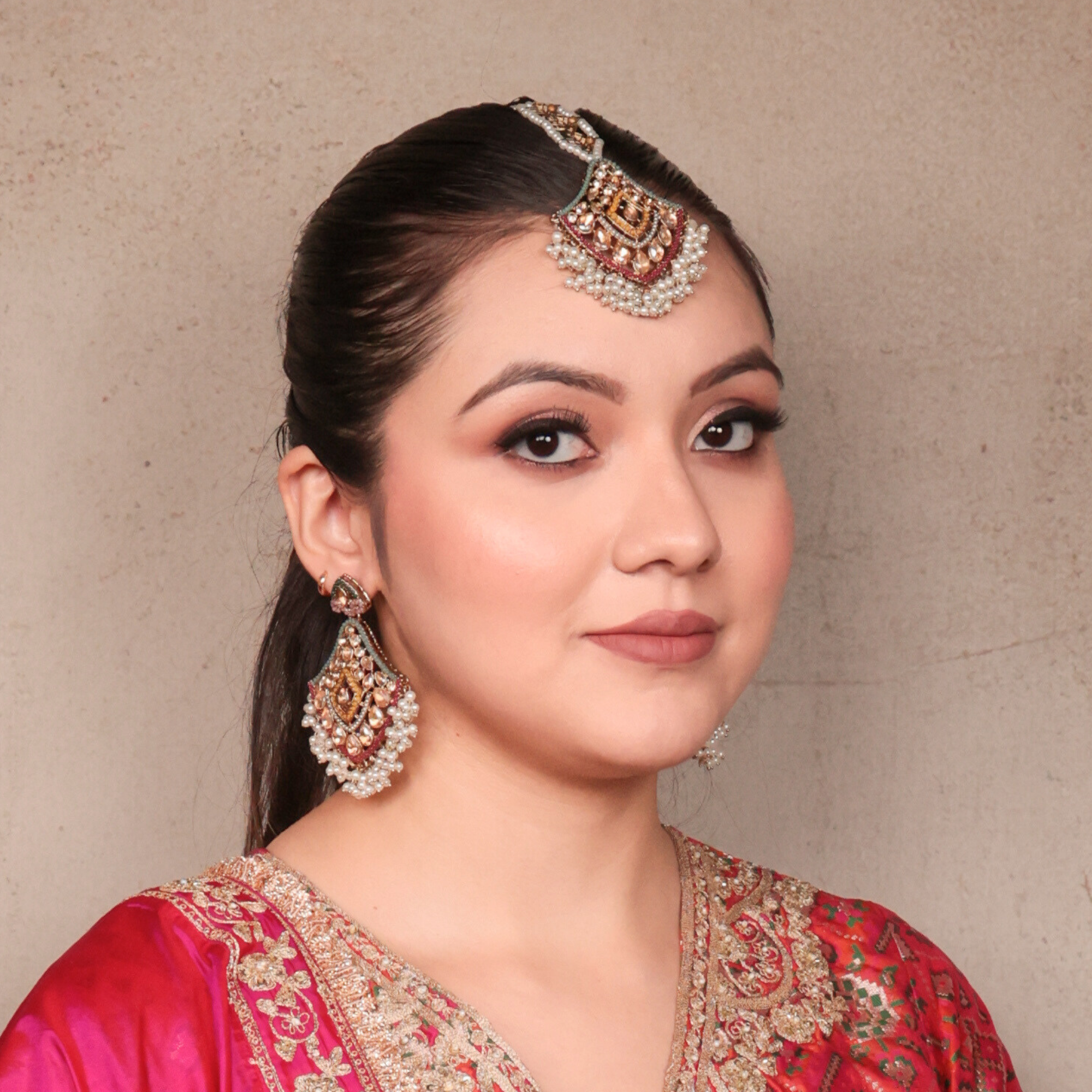 Ruhaniya Royal  Earring Set