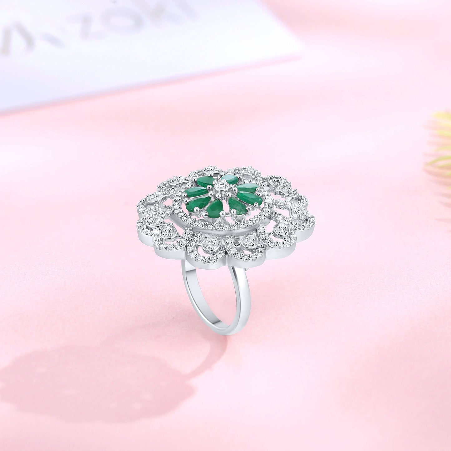 Regal Ivy Ring