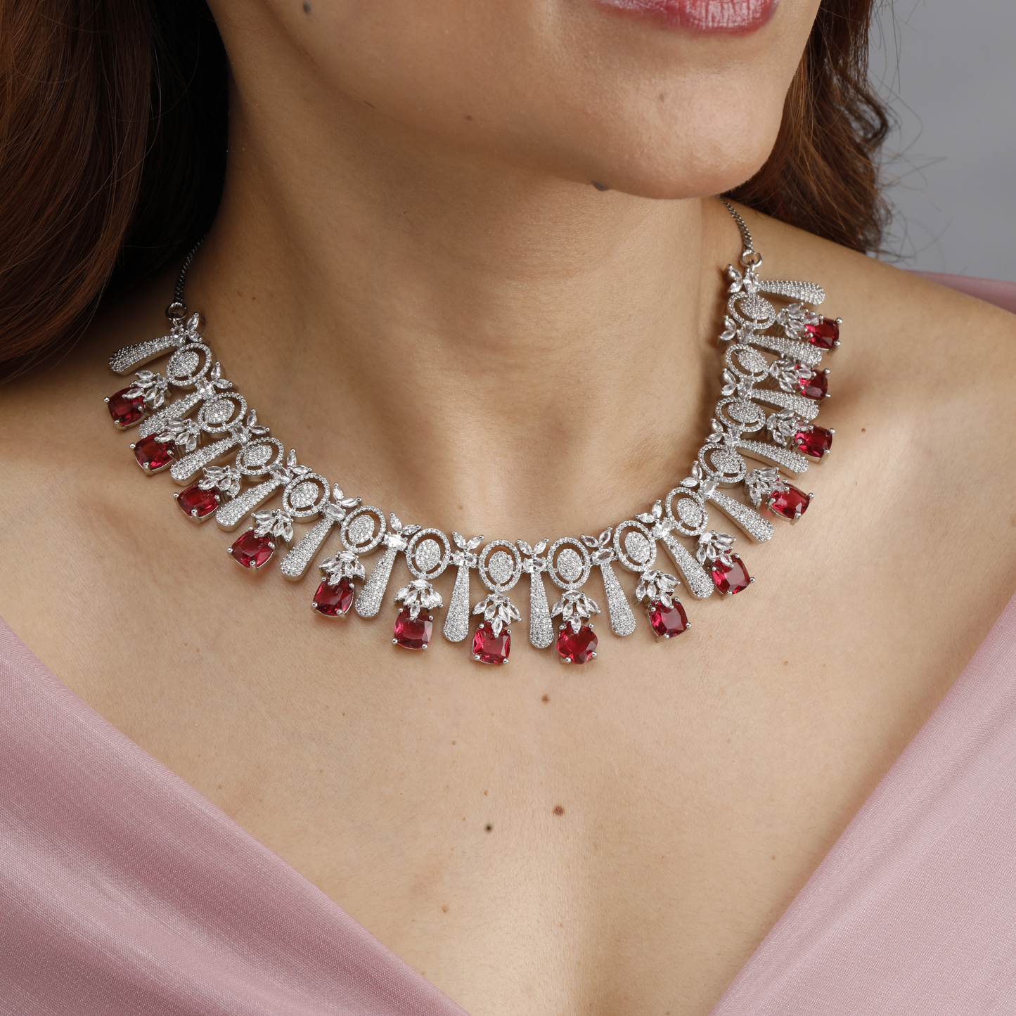 RUBY ELEGANT NECKLACE