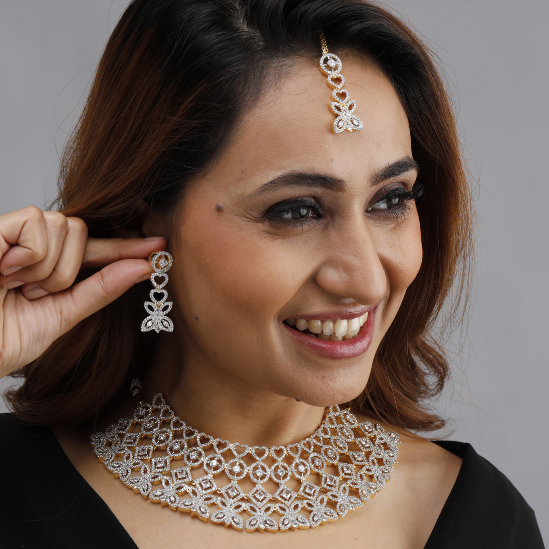 Diamond Lace Choker Set