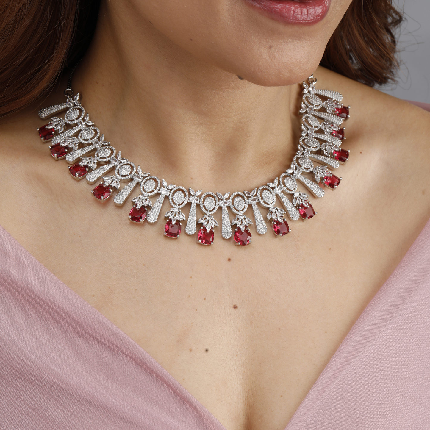 RUBY ELEGANT NECKLACE
