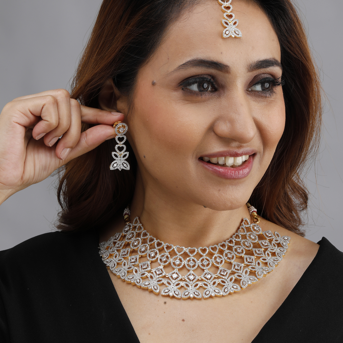 Diamond Lace Choker Set