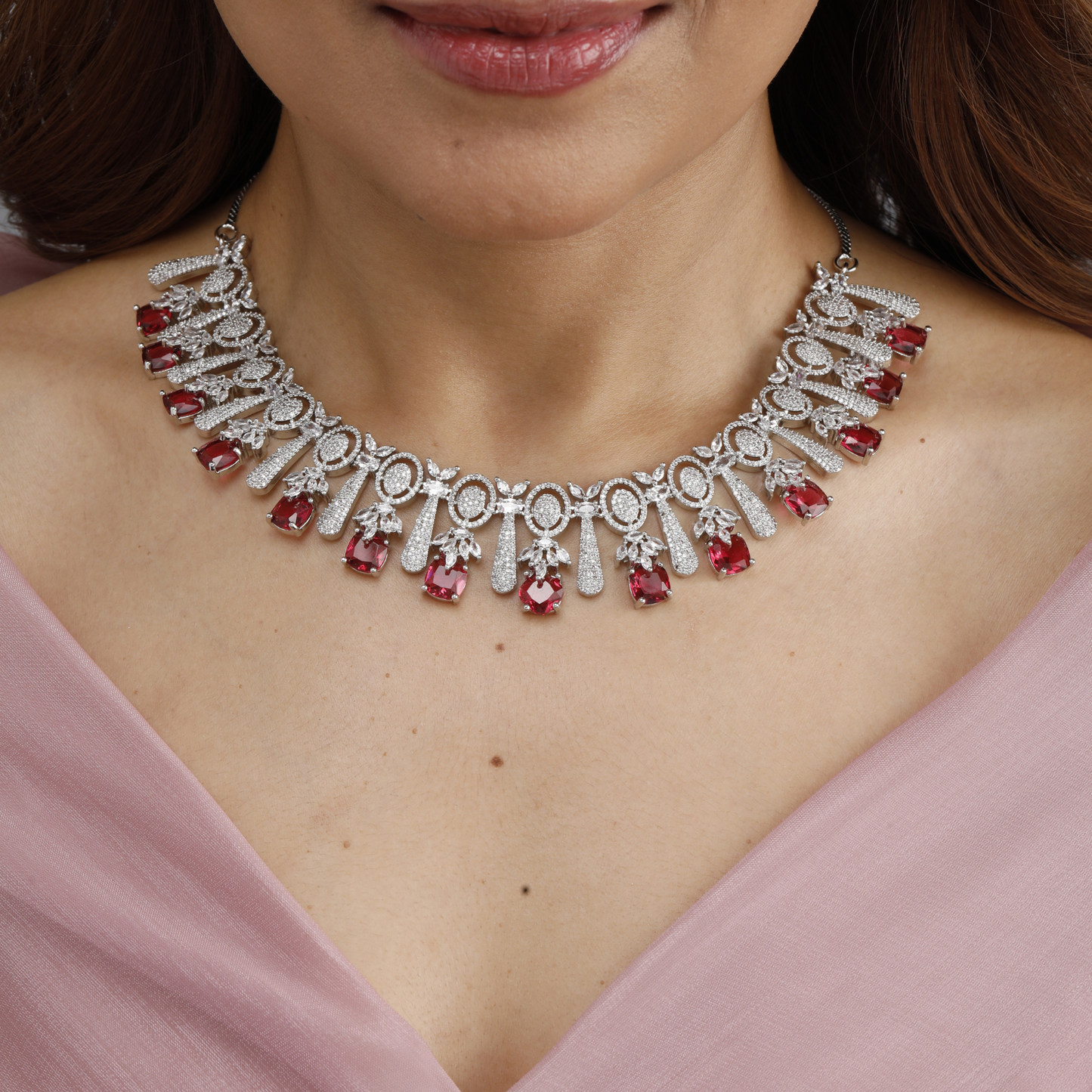 RUBY ELEGANT NECKLACE