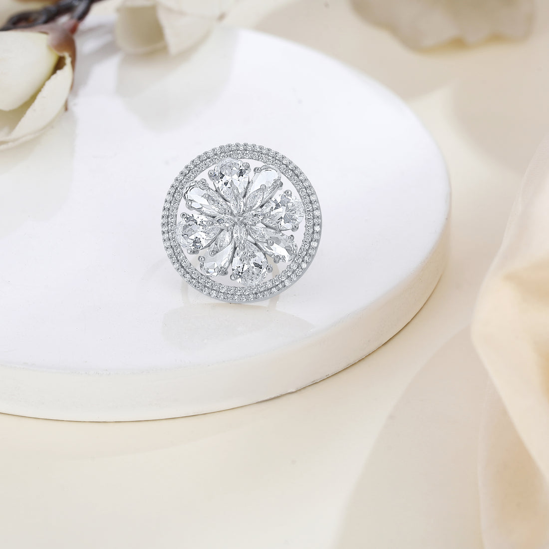 Lunaria Frost Bloom Ring