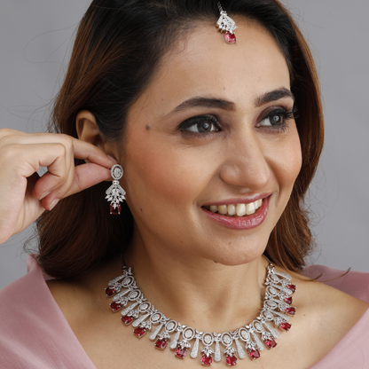 RUBY ELEGANT NECKLACE
