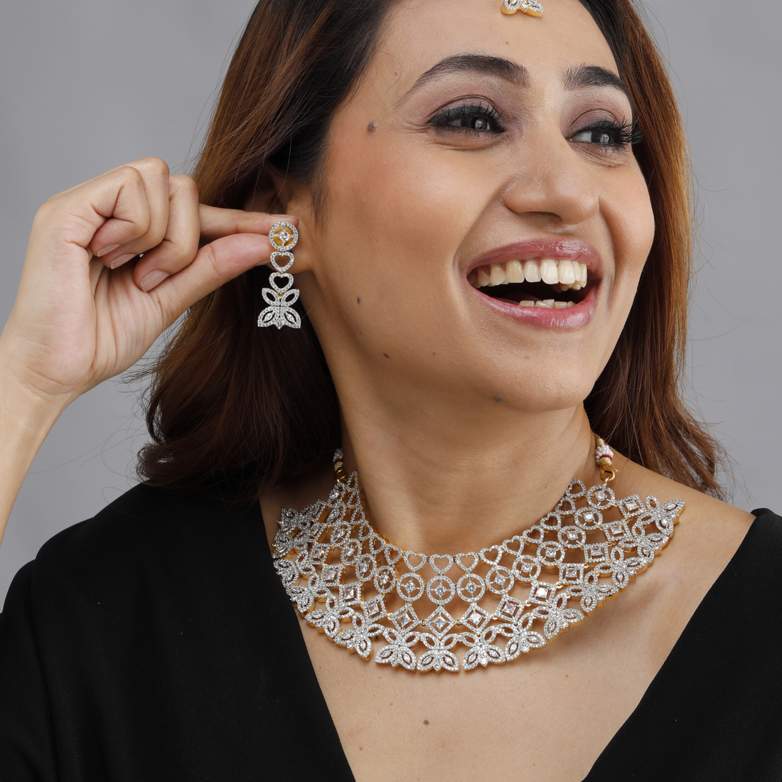 Diamond Lace Choker Set