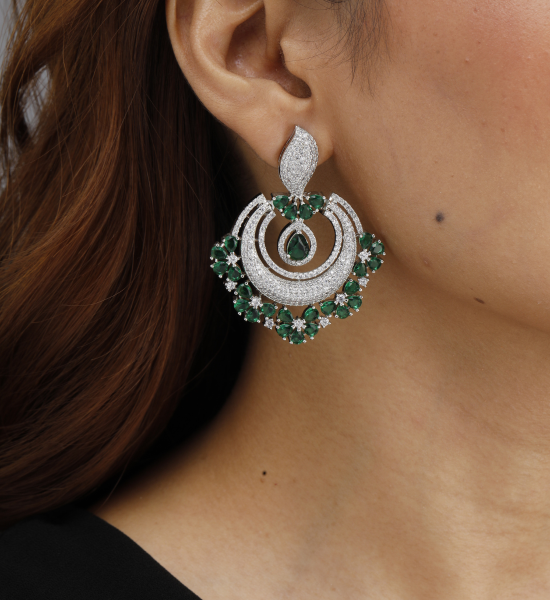 Luxurious Emerald and Diamond Halo Drop Earrings