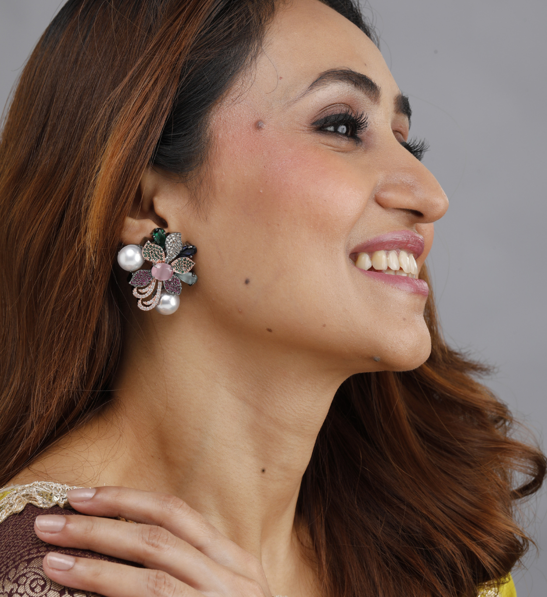 Zehra Floral Pearl Earrings