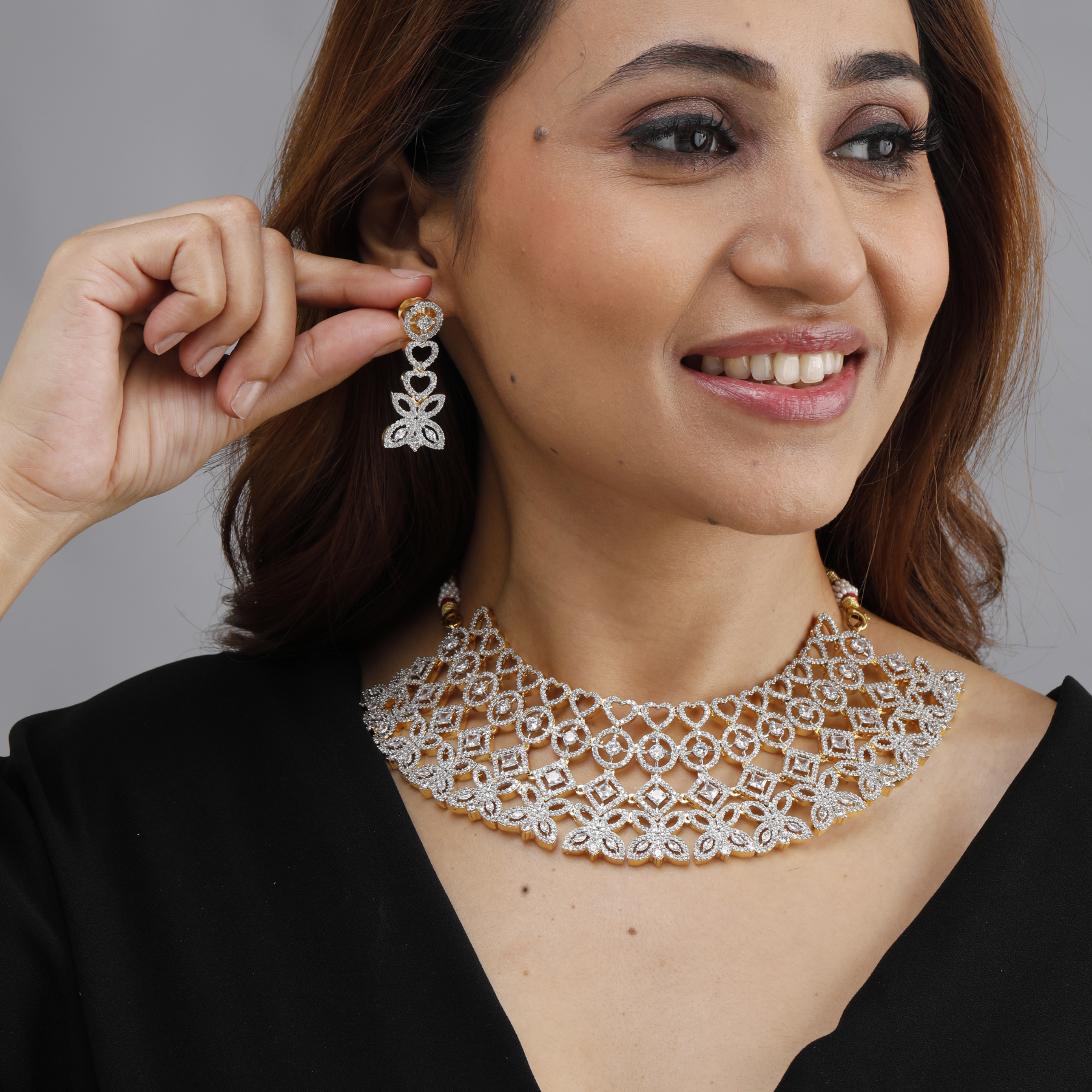 Diamond Lace Choker Set