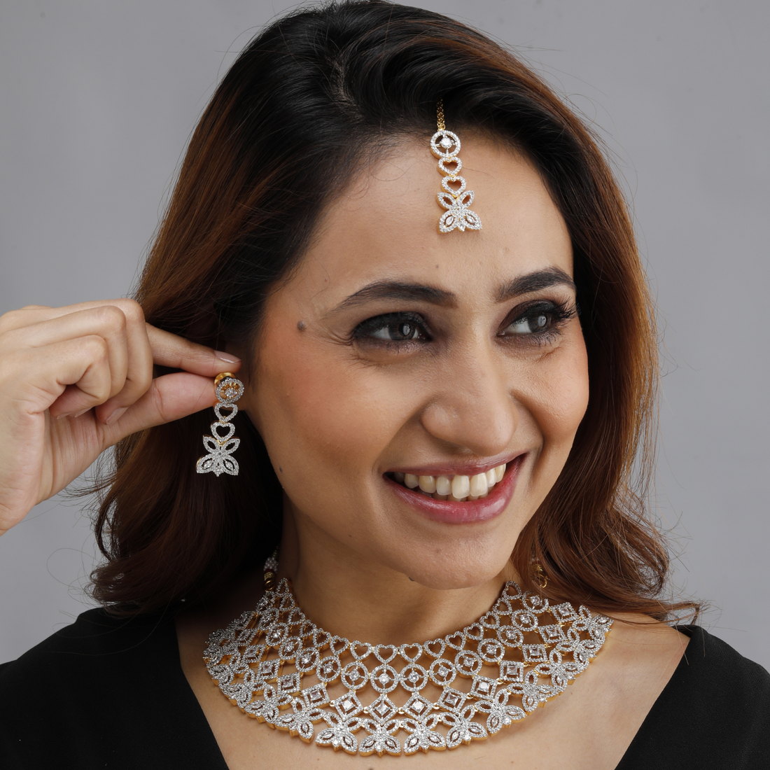 Diamond Lace Choker Set