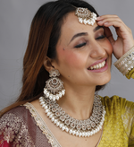 Noorani Pearl and Kundan Bridal Jewelry Set