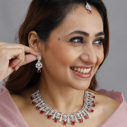 RUBY ELEGANT NECKLACE