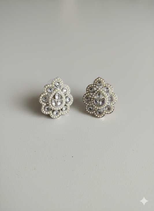 Pearl Studs