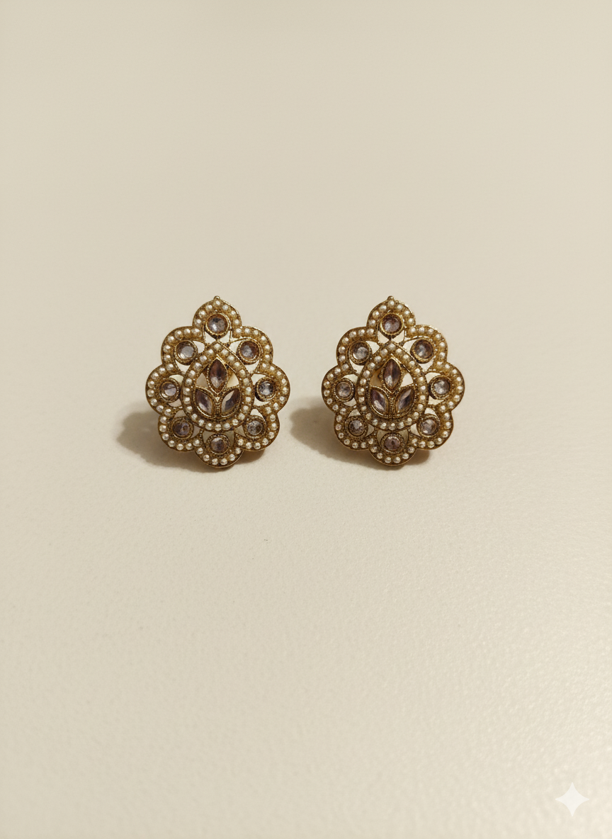 Pearl Studs
