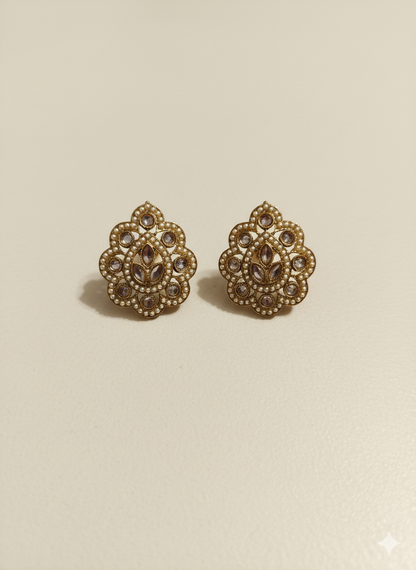 Pearl Studs