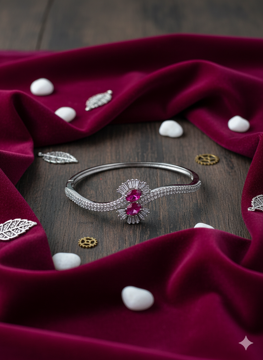 Soha AD Openable Bracelet
