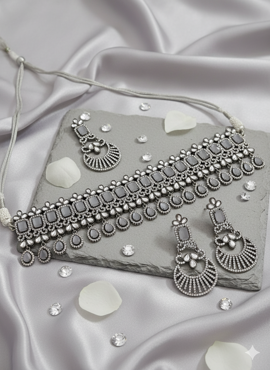 Elizabeth Victorian Set