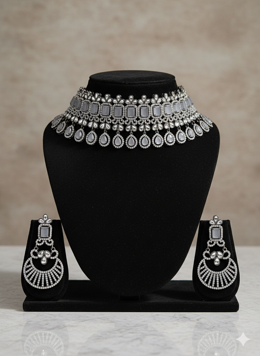 Elizabeth Victorian Set