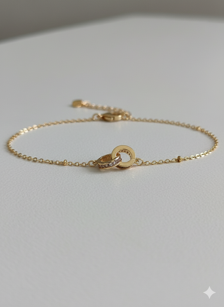 Delicate Chain Bracelet