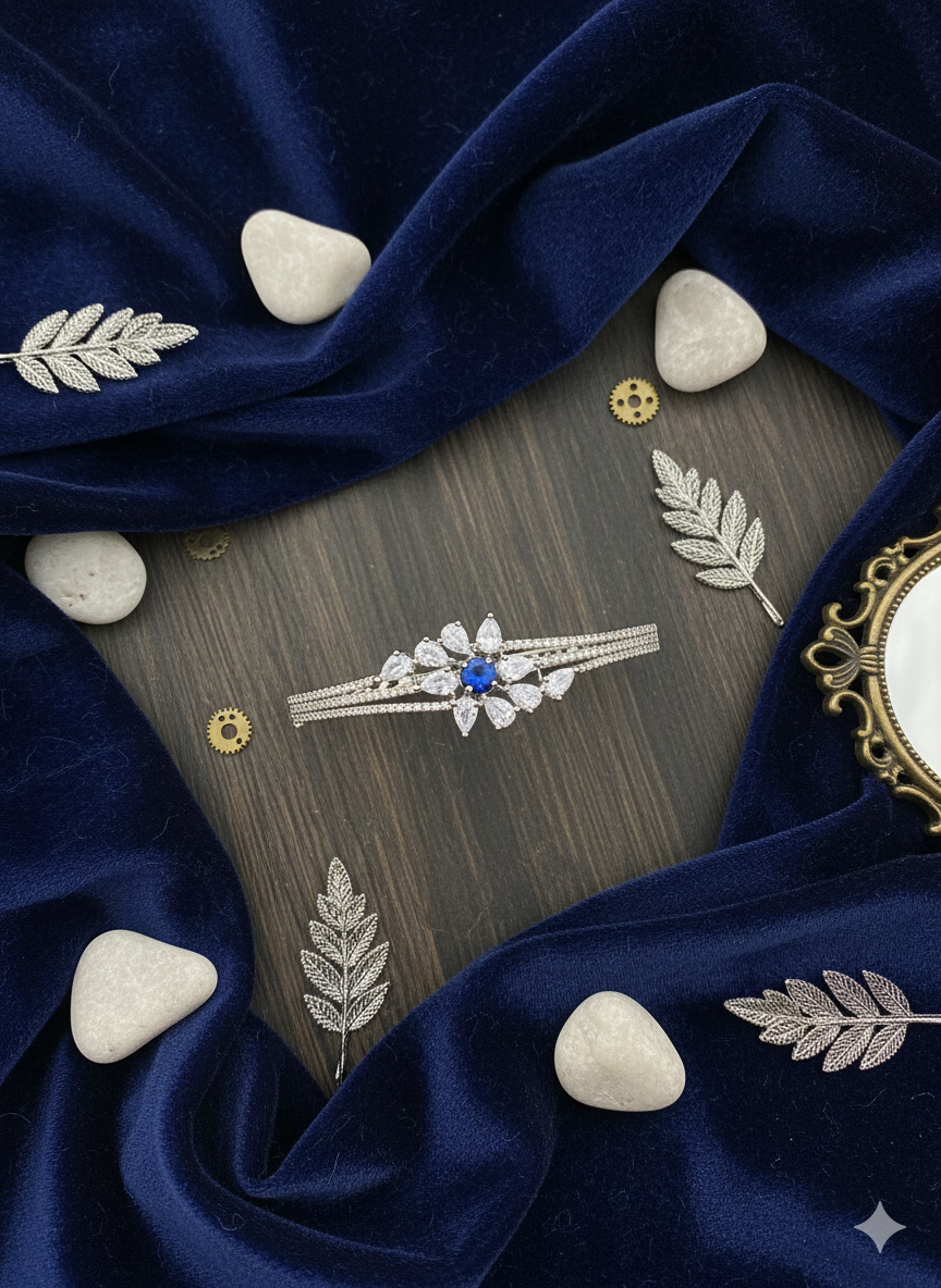 Soha AD Openable Bracelet