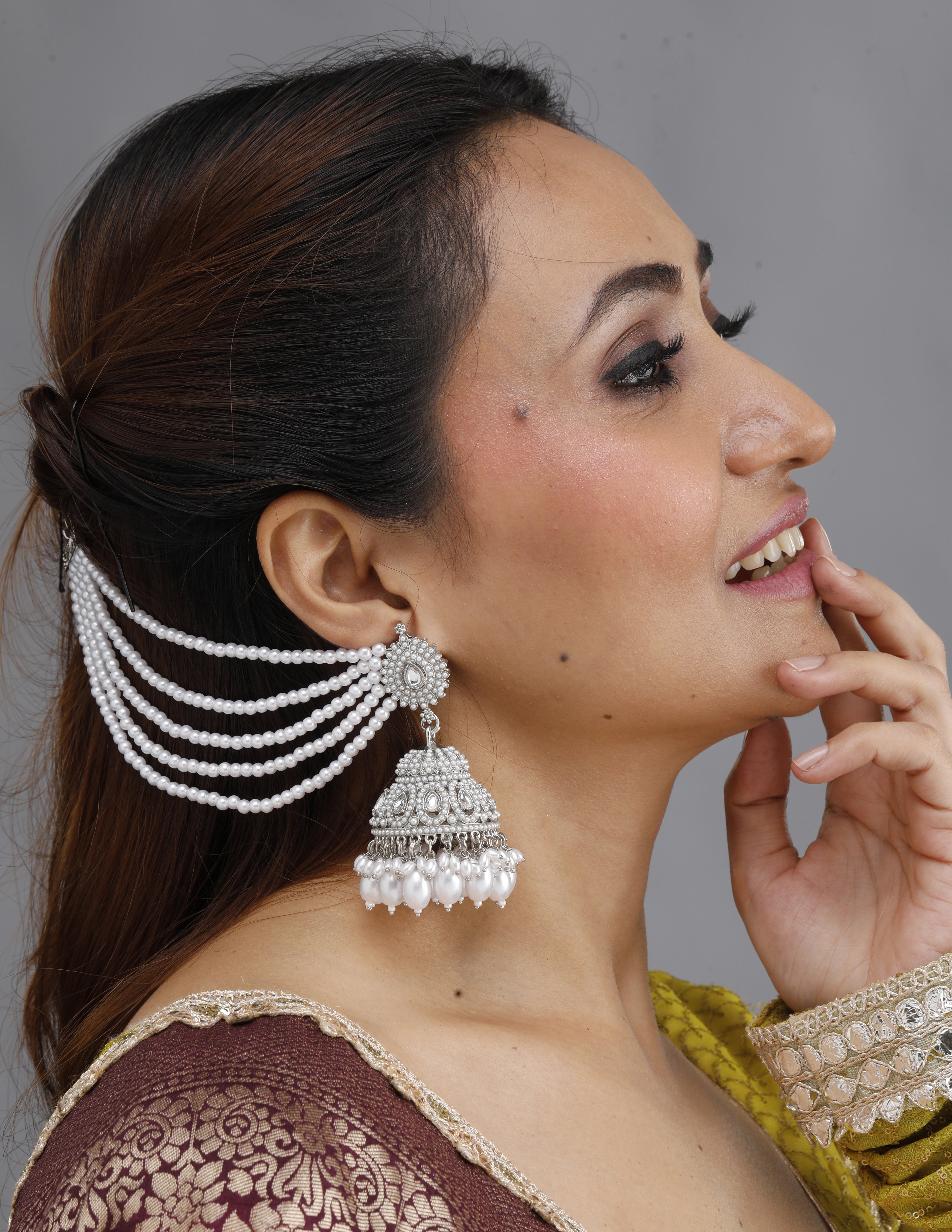 Hera Pearl Earring With Sahare