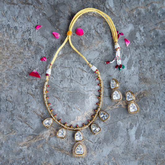 Eshani Regal Kundan Necklace Set