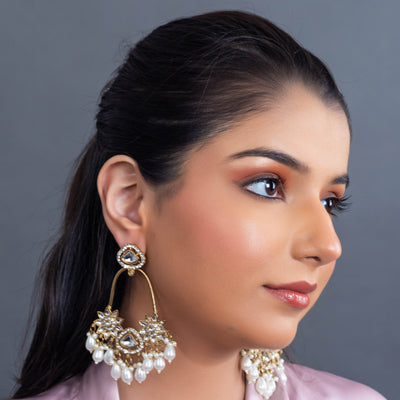 Amaira Kundan Chandbali