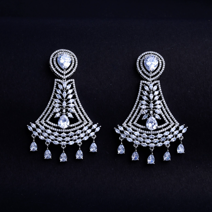 Sovereign Gleam Earrings