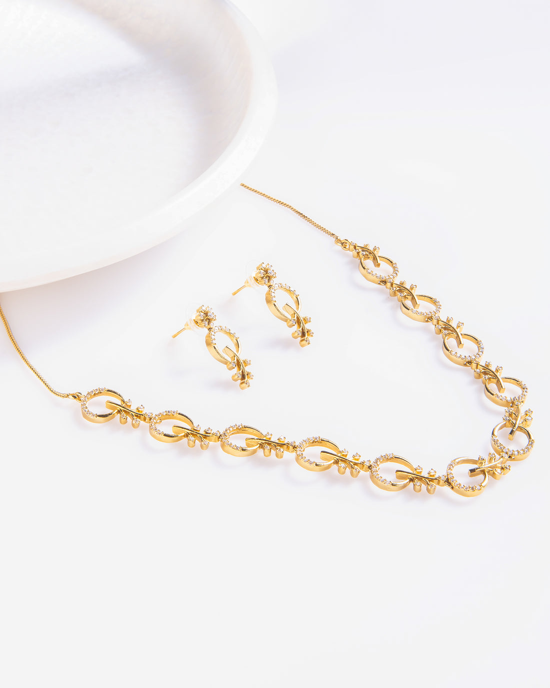 Radhika Ad Sleek Set