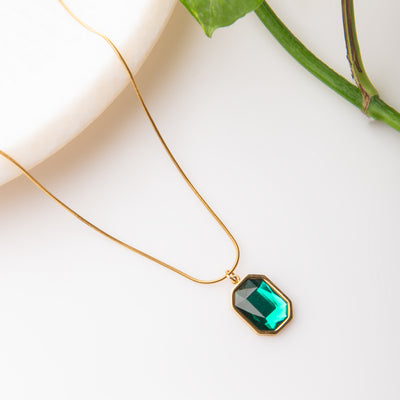 Emma Anti-Tarnish Chain Pendant