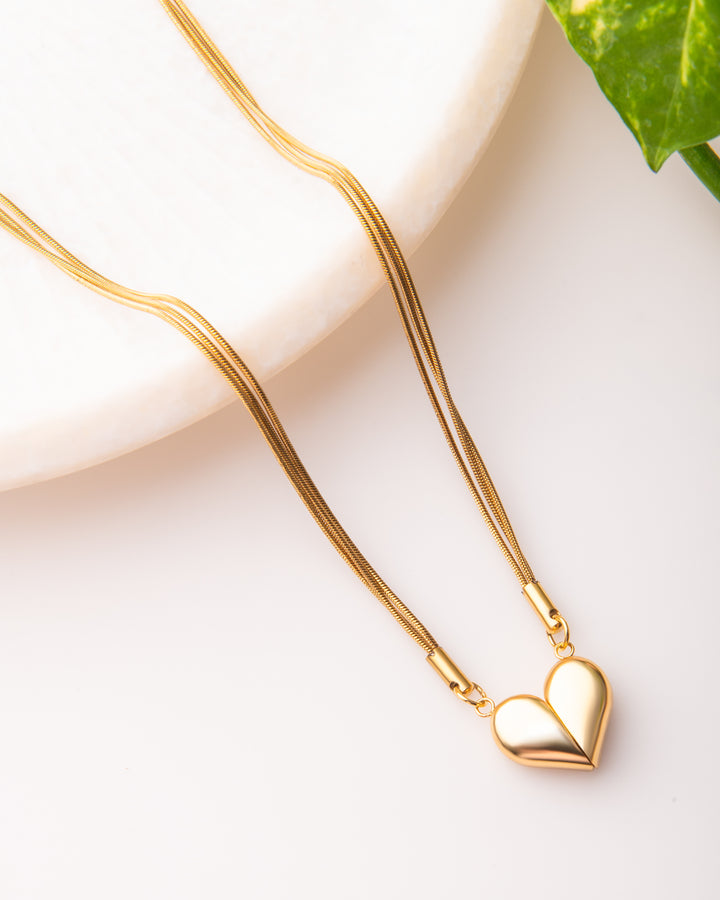 Kia Magnetic Anti-tarnish Heart Chain